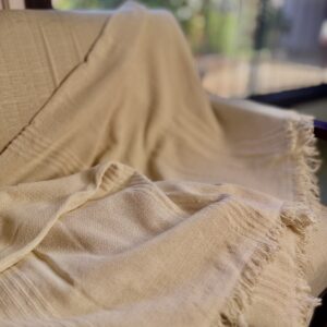 Manta artesanal de hilo 100% algodón hecha a mano