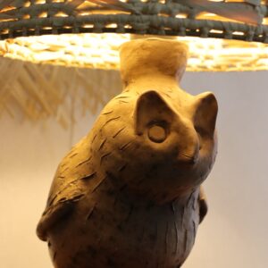 Lámpara de Mesa Lechuza de Cerámica con Pantalla de Karanday