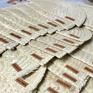 Abanico artesanal de karanday personalizado | Souvenir artesanal