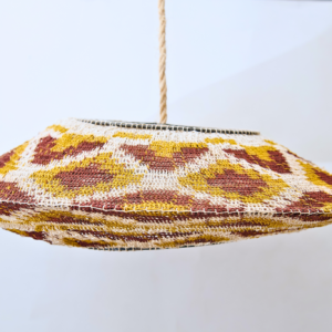 Lámpara boho 60 cm en fibra natural – combinación de verdes, marrones y blanco con efecto fresco